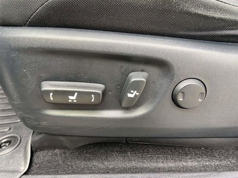 Used 2023 Toyota 4Runner SR5 image 14