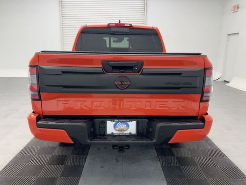 Used 2025 Nissan Frontier PRO-4X w/ Pro Convenience Package image 10