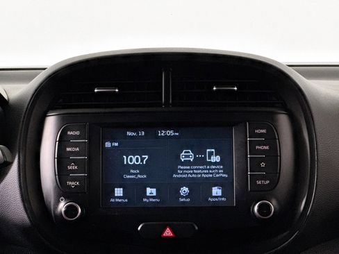 Used 2020 Kia Soul S image 27