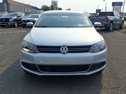 Used 2014 Volkswagen Jetta SE FWD image 9
