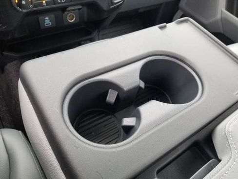 New 2026 Ford F250 XL w/ XL Chrome Package image 20