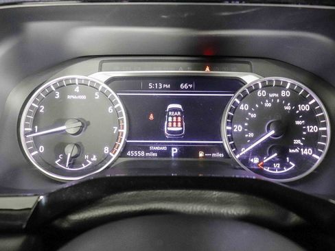 Used 2024 Nissan Pathfinder SV image 23