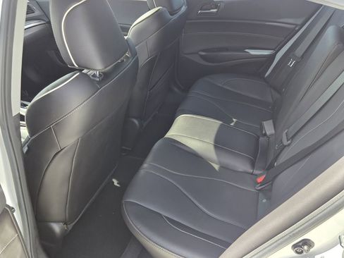 Used 2021 Acura ILX w/ Premium Package FWD image 11