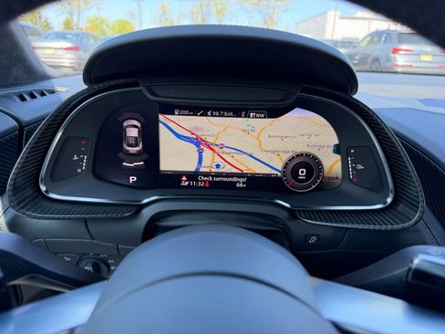Used 2017 Audi R8 V10 plus AWD/4WD image 21