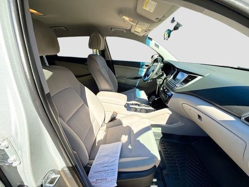 Used 2018 Hyundai Tucson SEL image 27