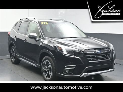 Used 2022 Subaru Forester Touring image 1