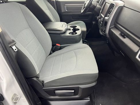 Used 2022 RAM 1500 Classic SLT w/ Electronics Convenience Group image 12