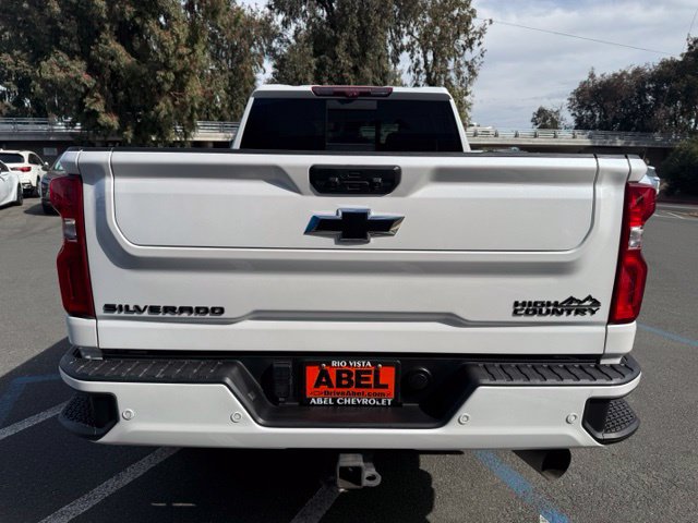 Used 2024 Chevrolet Silverado 3500 High Country w/ High Country Premium Package AWD/4WD image 10