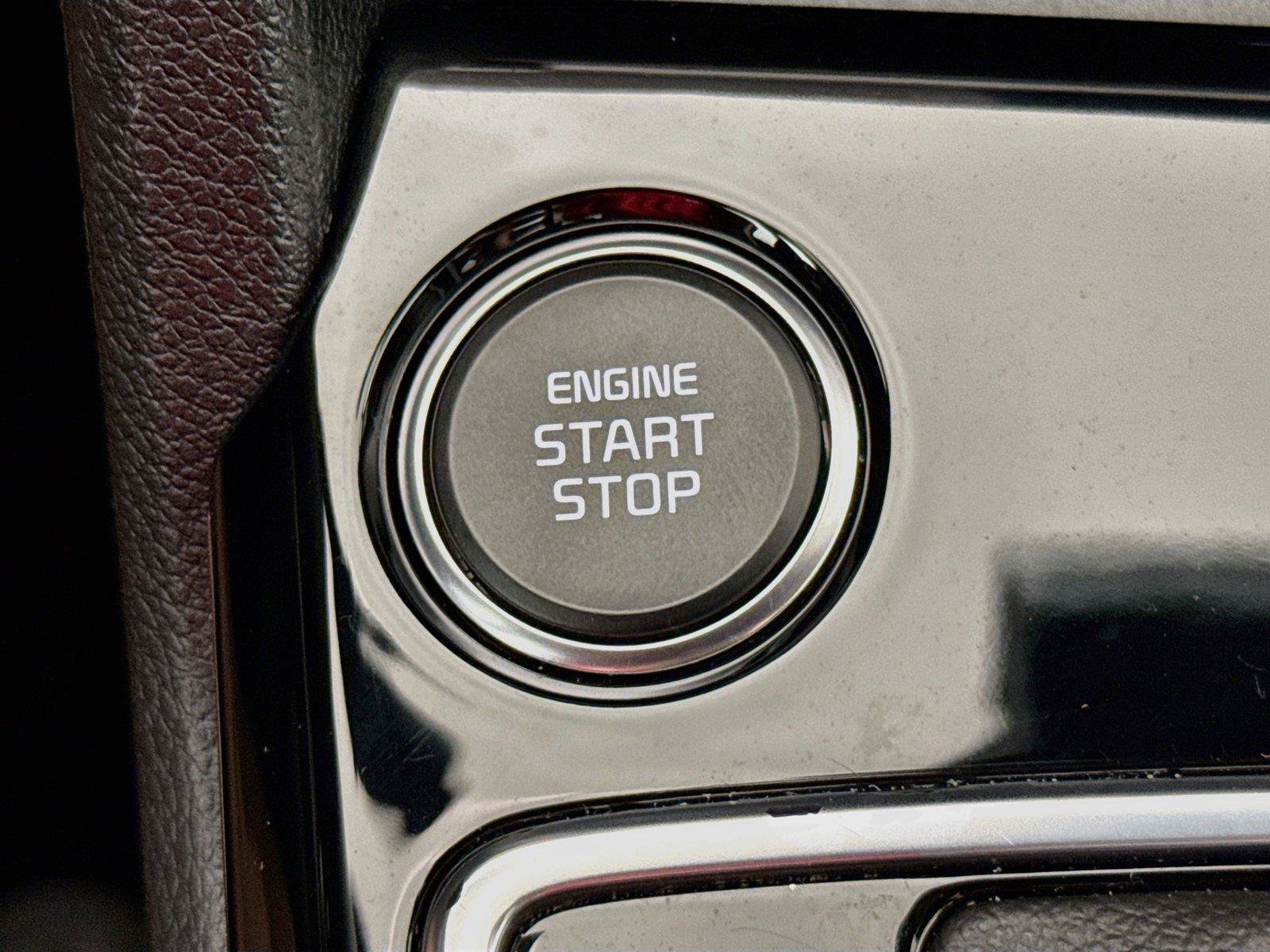Used 2025 Kia Sportage SX FWD image 21