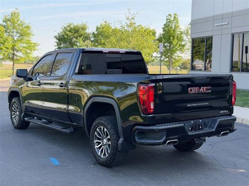 Used 2020 GMC Sierra 1500 AT4 w/ AT4 Preferred Package AWD/4WD image 4