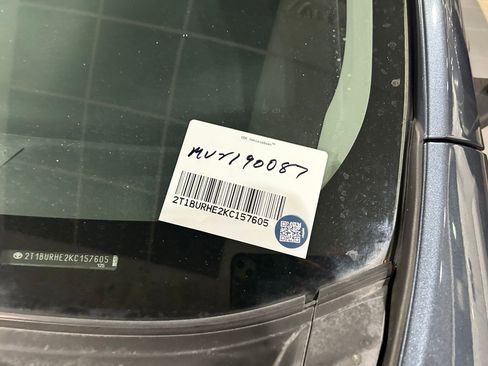 Used 2019 Toyota Corolla SE image 31