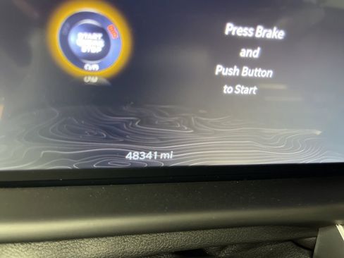 Used 2024 Jeep Wagoneer L Series III w/ Flexible Seating Group image 10