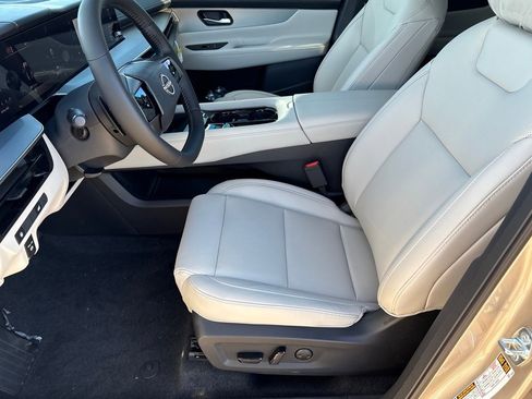 New 2026 Nissan Murano SL image 16