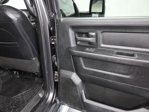 Used 2024 RAM 2500 Tradesman w/ Chrome Appearance Group AWD/4WD image 21