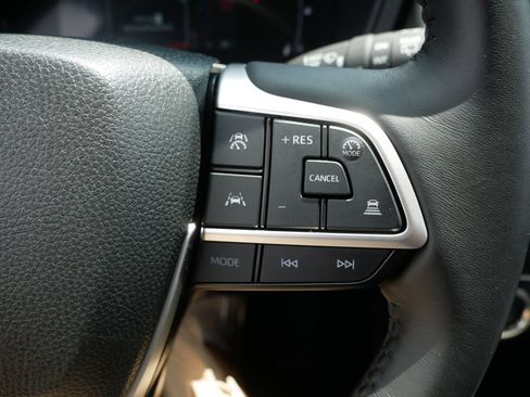 Certified 2025 Toyota Grand Highlander AWD image 26