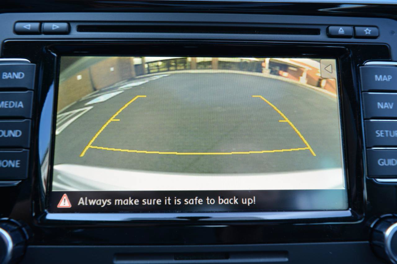 Used 2014 Volkswagen Passat TDI SEL Premium FWD image 23