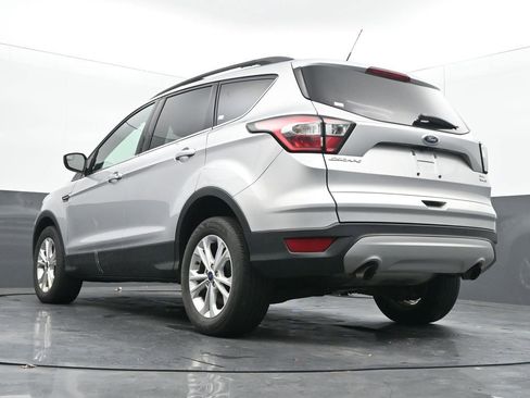 Used 2018 Ford Escape SEL image 28