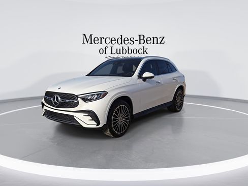 New 2026 Mercedes-Benz GLC 300 4MATIC image 3