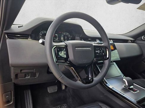 Used 2026 Land Rover Range Rover Evoque S AWD/4WD image 9