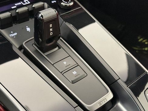 Used 2024 Porsche 911 Carrera w/ Premium Package image 19