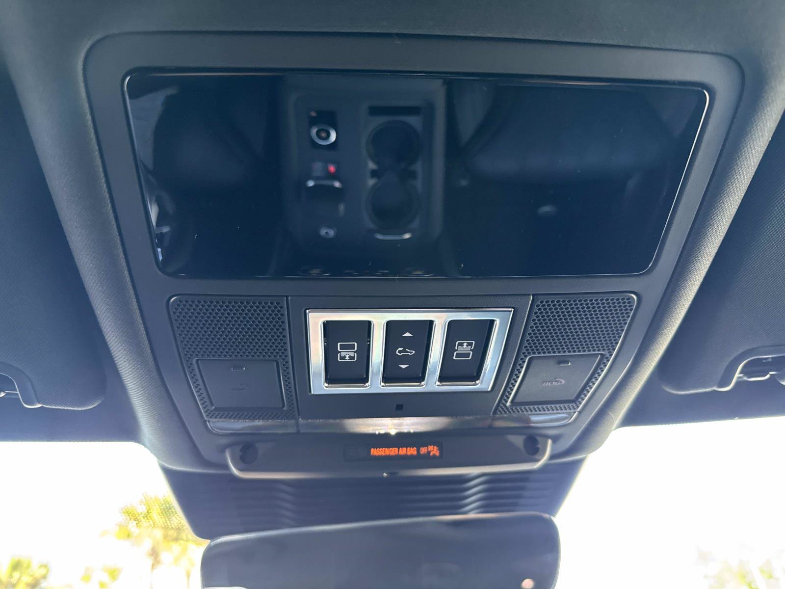 Used 2026 Land Rover Discovery S AWD/4WD image 28