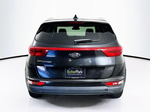 Used 2017 Kia Sportage LX w/ LX Popular Package image 7