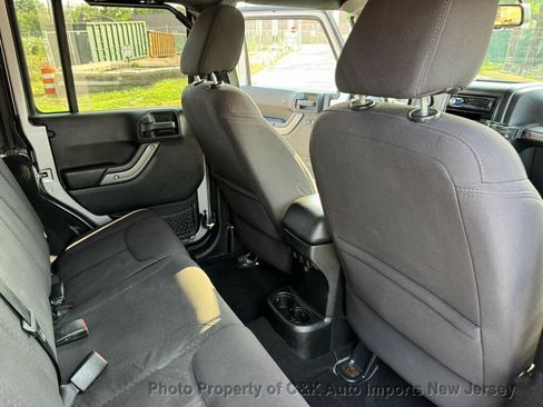 Used 2013 Jeep Wrangler Unlimited Sport AWD/4WD image 30