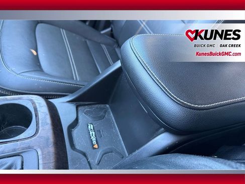 Used 2021 GMC Canyon Denali image 21