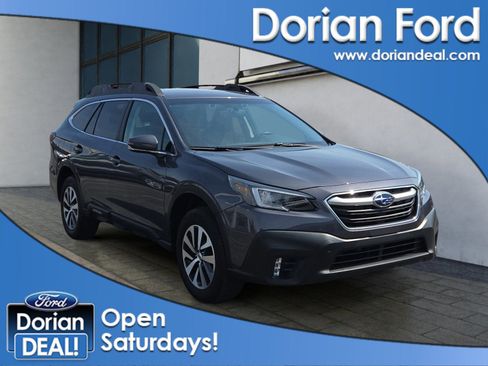 Used 2020 Subaru Outback Premium AWD/4WD image 1