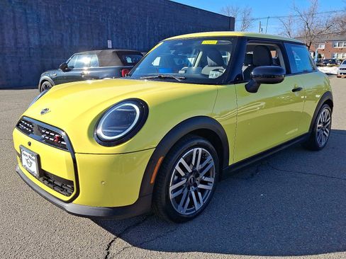 Used 2025 MINI Cooper S image 3