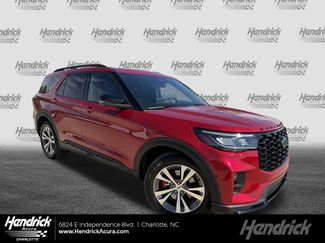 Used 2025 Ford Explorer ST video 1