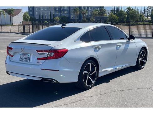 Used 2022 Honda Accord Sport image 6