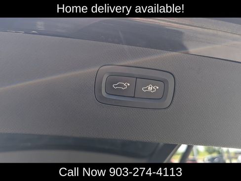 Used 2018 Volvo XC90 T6 Momentum w/ Momentum Plus Package AWD/4WD image 30