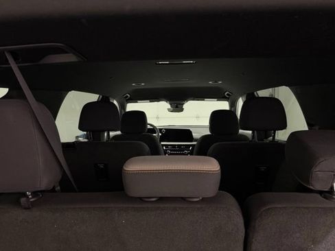 Used 2026 Chevrolet Traverse LT w/ Driver Confidence Package FWD image 10