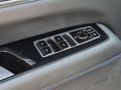 Used 2026 Cadillac Escalade IQL Sport 1 AWD/4WD image 16