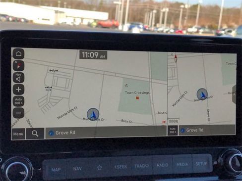 Used 2022 Hyundai Kona Limited w/ Winter Weather Package image 20