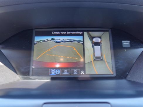 Used 2017 Acura MDX SH-AWD w/ Advance Package image 24