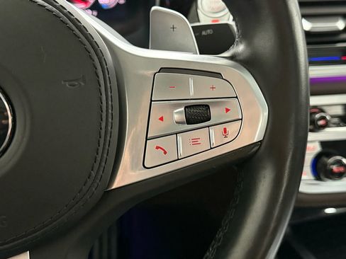 Used 2022 BMW 750i xDrive w/ Luxury Rear Seating Package image 22