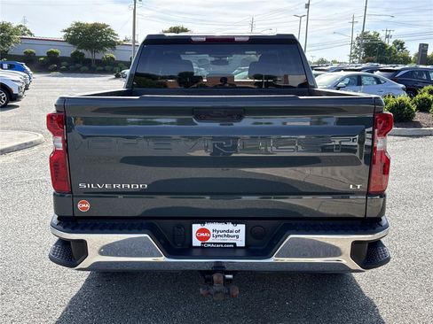 Used 2025 Chevrolet Silverado 1500 LT AWD/4WD image 9