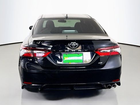 Used 2023 Toyota Camry SE w/ Cold Weather Package image 8