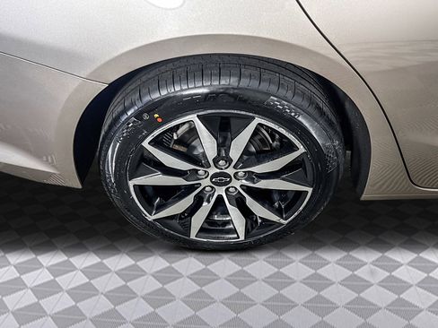 Used 2023 Chevrolet Malibu RS image 53