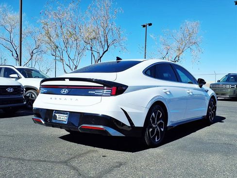 Certified 2025 Hyundai Sonata SEL image 6