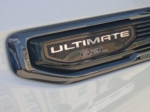 Used 2023 GMC Sierra 1500 Denali Ultimate AWD/4WD image 14