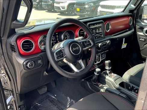 New 2023 Jeep Gladiator Rubicon w/ Trailer Tow Package image 6