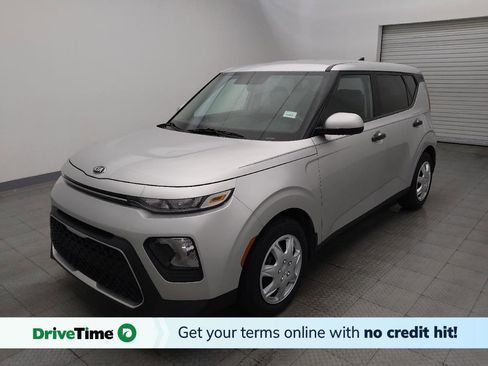 Used 2021 Kia Soul LX image 1