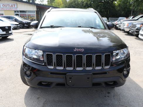 Used 2016 Jeep Compass 75th Anniversary w/ Power Value Group image 3