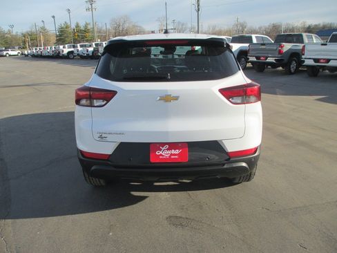 Used 2023 Chevrolet TrailBlazer LS image 4