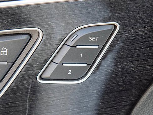 Used 2024 Audi Q7 2.0T Premium Plus image 23