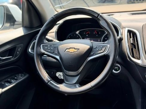 Used 2020 Chevrolet Equinox LT w/ Driver Convenience Package FWD image 22