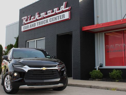Used 2022 Chevrolet Blazer LT AWD/4WD image 1